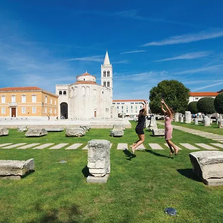 Awesome In With Kitchen * Zadar